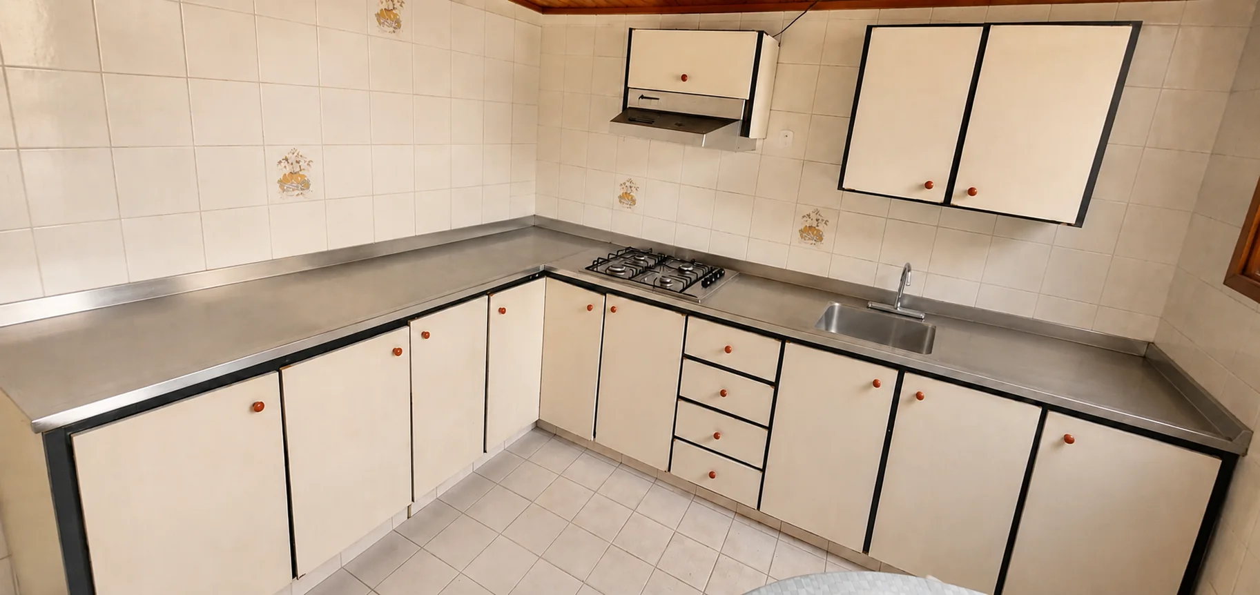 Mesones y zona de trabajo de la cocina